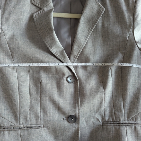Calvin Klein Women's Gray Blazer - Picture 9 of 9